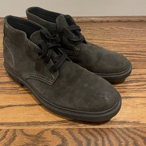 Frye and co. Chukka boots